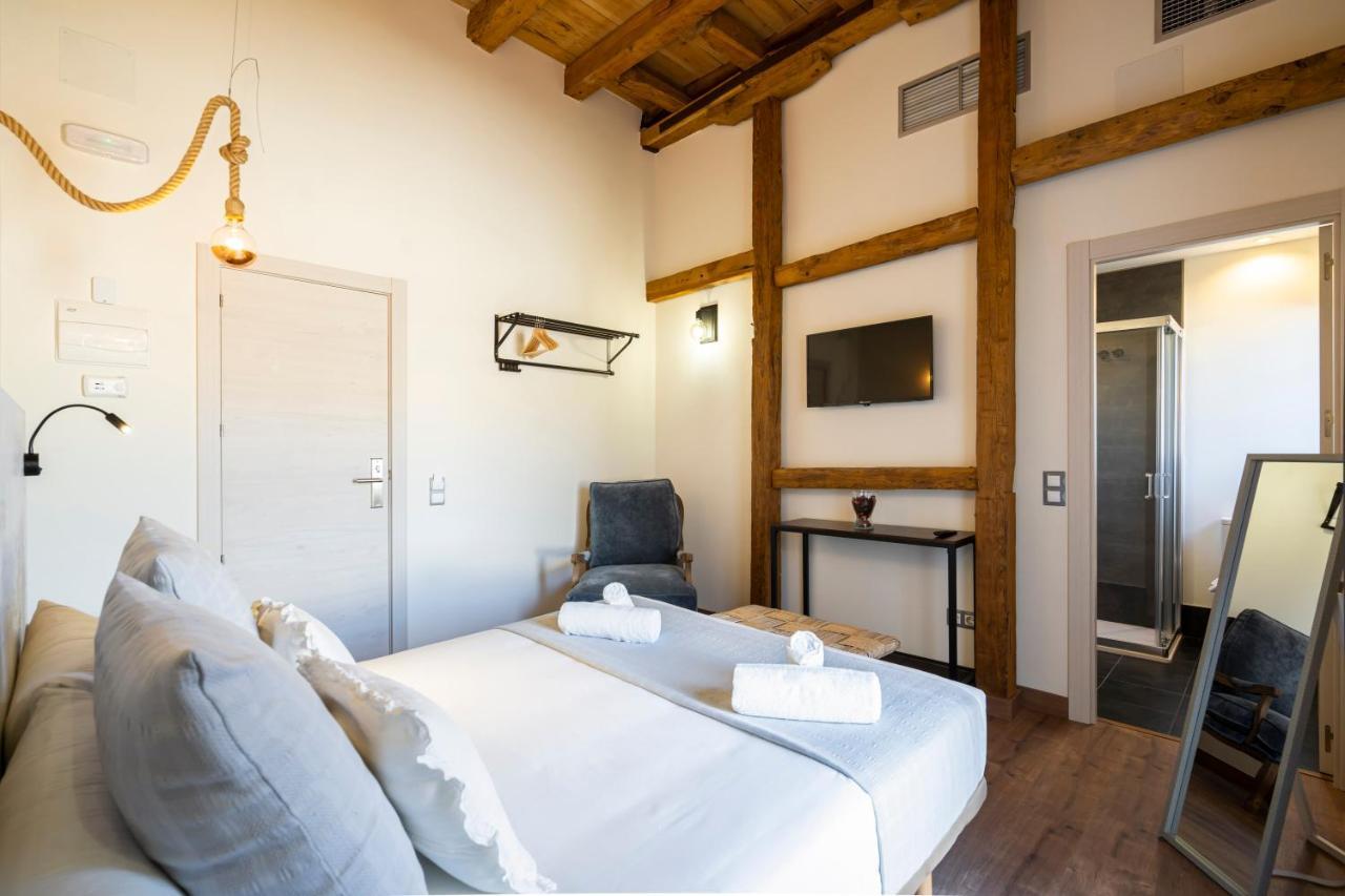 Dobo Azacanes Hostal Toledo Eksteriør bilde