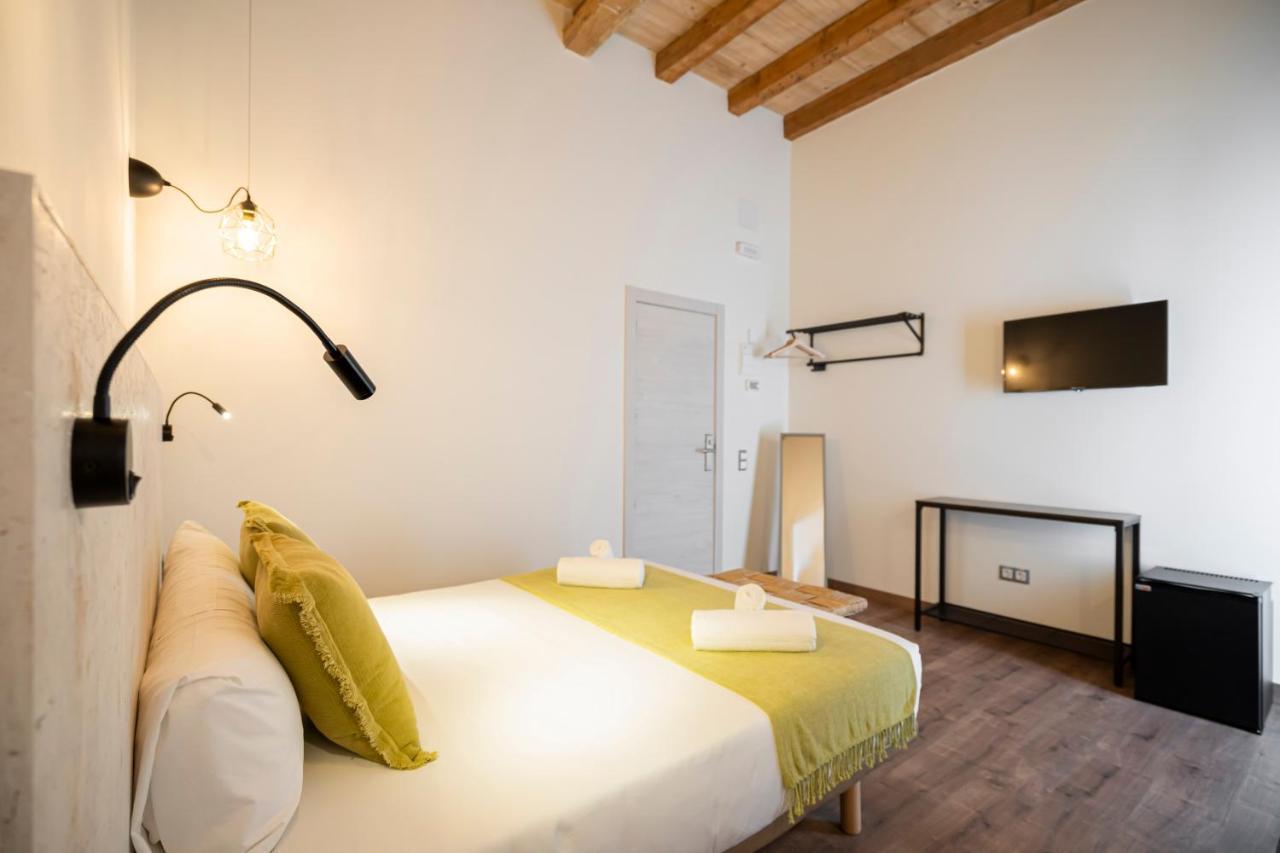 Dobo Azacanes Hostal Toledo Eksteriør bilde